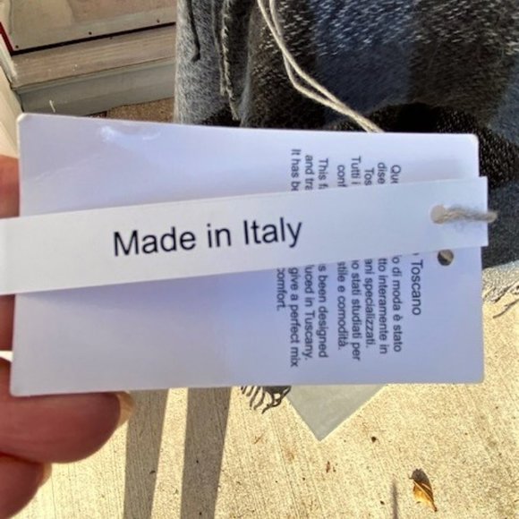 Women's Wrap by Zighilli - NWT - Picture 10 of 11